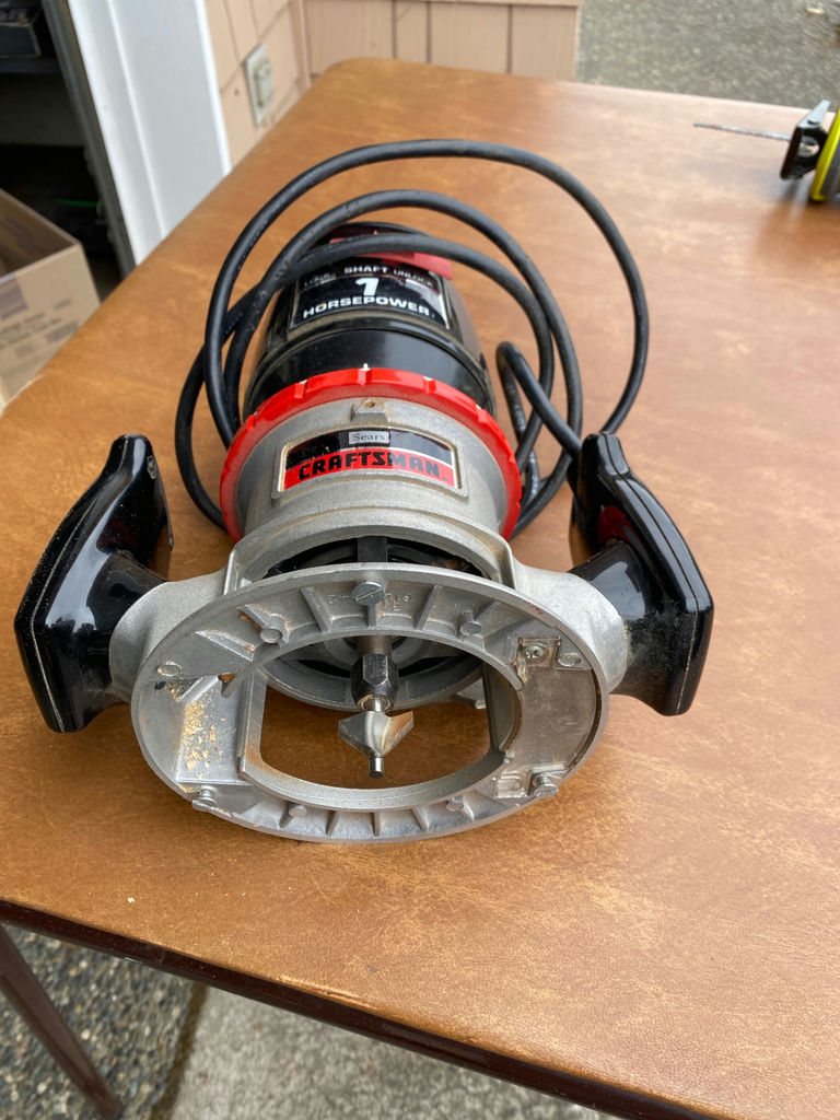 Assortment of small power tools as is - image 4 of 10
