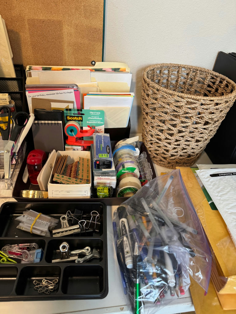 Home Office Supply & Samsonite Wheeled Carry-On - image 4 of 9