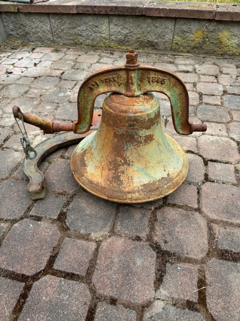 Antique 1886 Cast Iron Farm/Dinner Bell - image 2 of 5