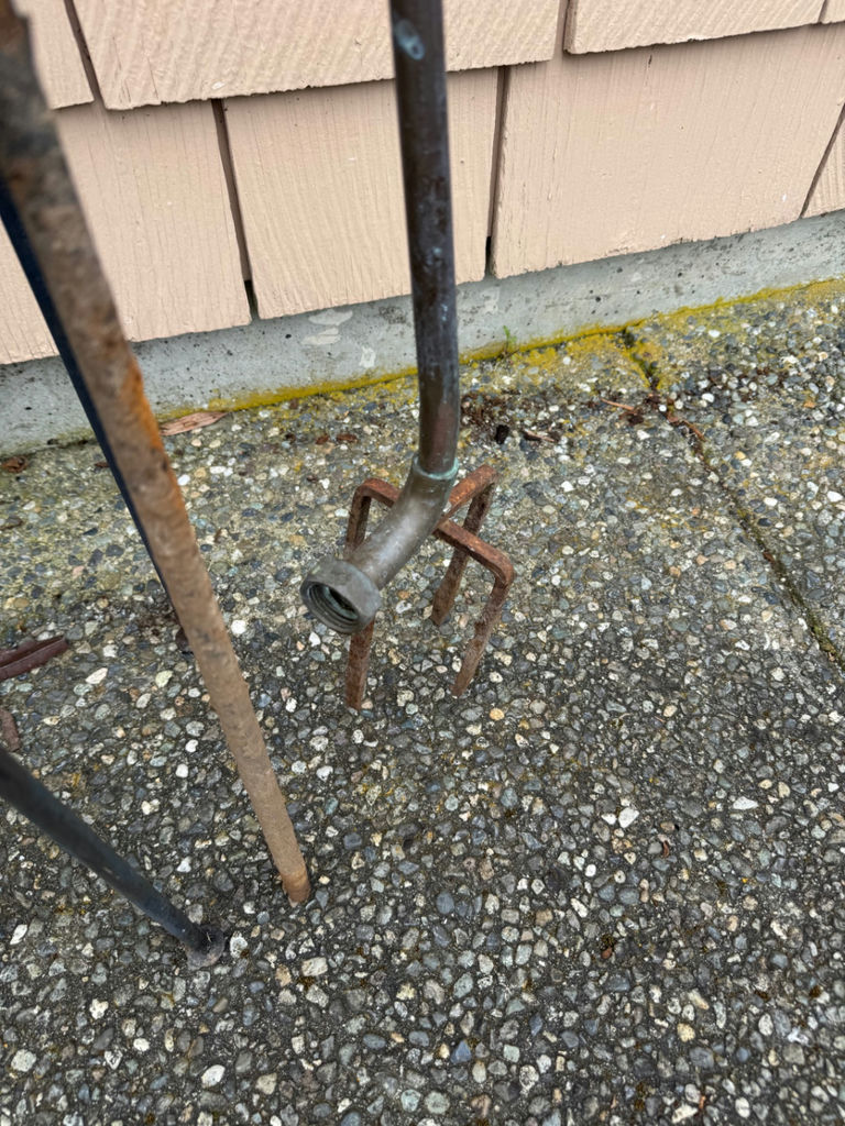 Wrought Iron Garden Decor Bundle  - image 4 of 8