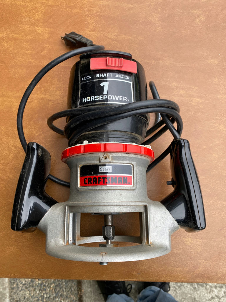 Assortment of small power tools as is - image 2 of 10