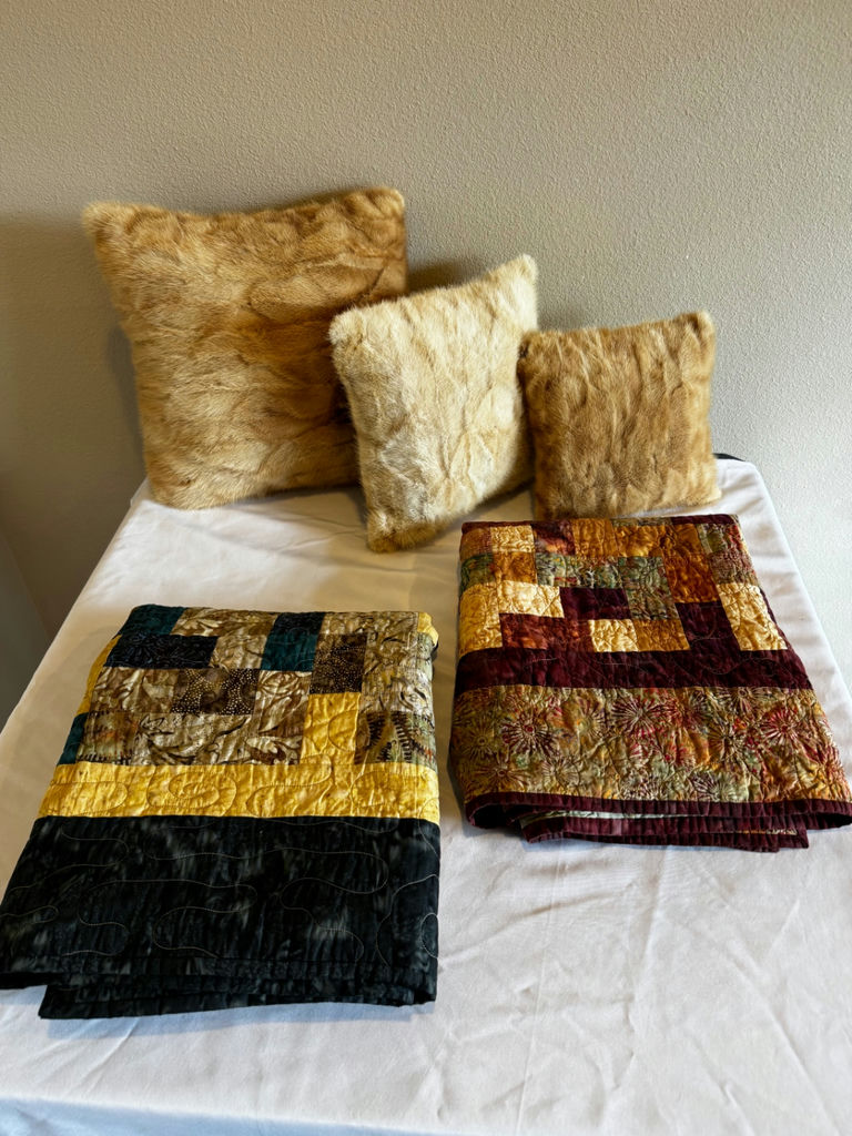 Artisan Quilts and Throw Pillows  - image 1 of 9