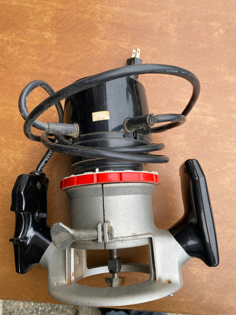 Assortment of small power tools as is - image 3 of 10