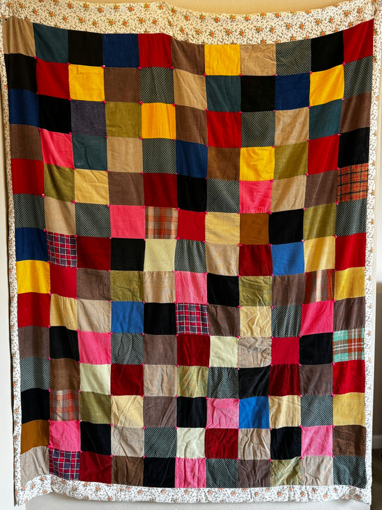 Mission Style Oak Quilt Stand with 3 Handmade Quilts   - image 4 of 12