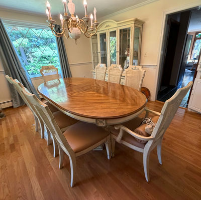 French Provincial Style Dining Room Set - Image 1 of 5