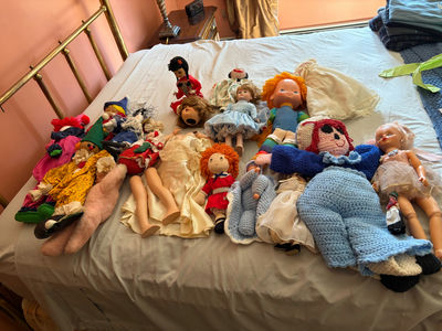 Lot of Vintage Dolls - Image 1 of 5