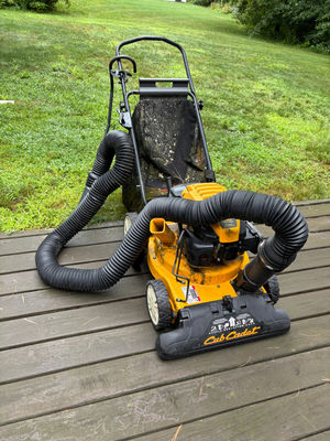 Cub Cadet Chipper Shredder Vacuum - Image 1 of 3