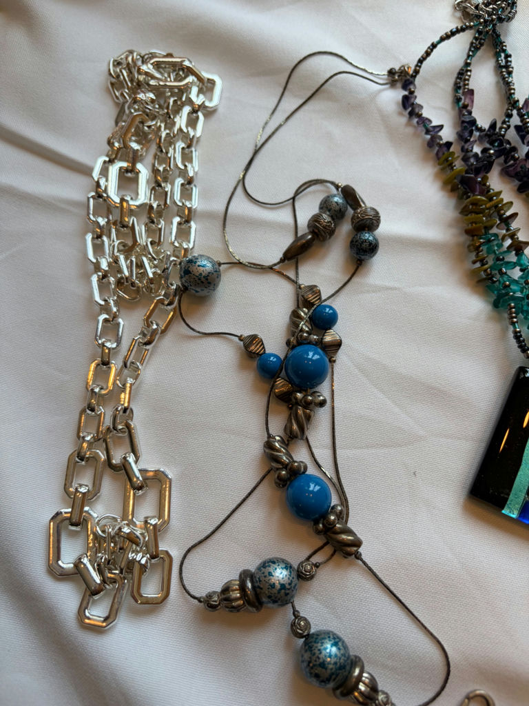 Costume Jewelry Lot - image 5 of 8