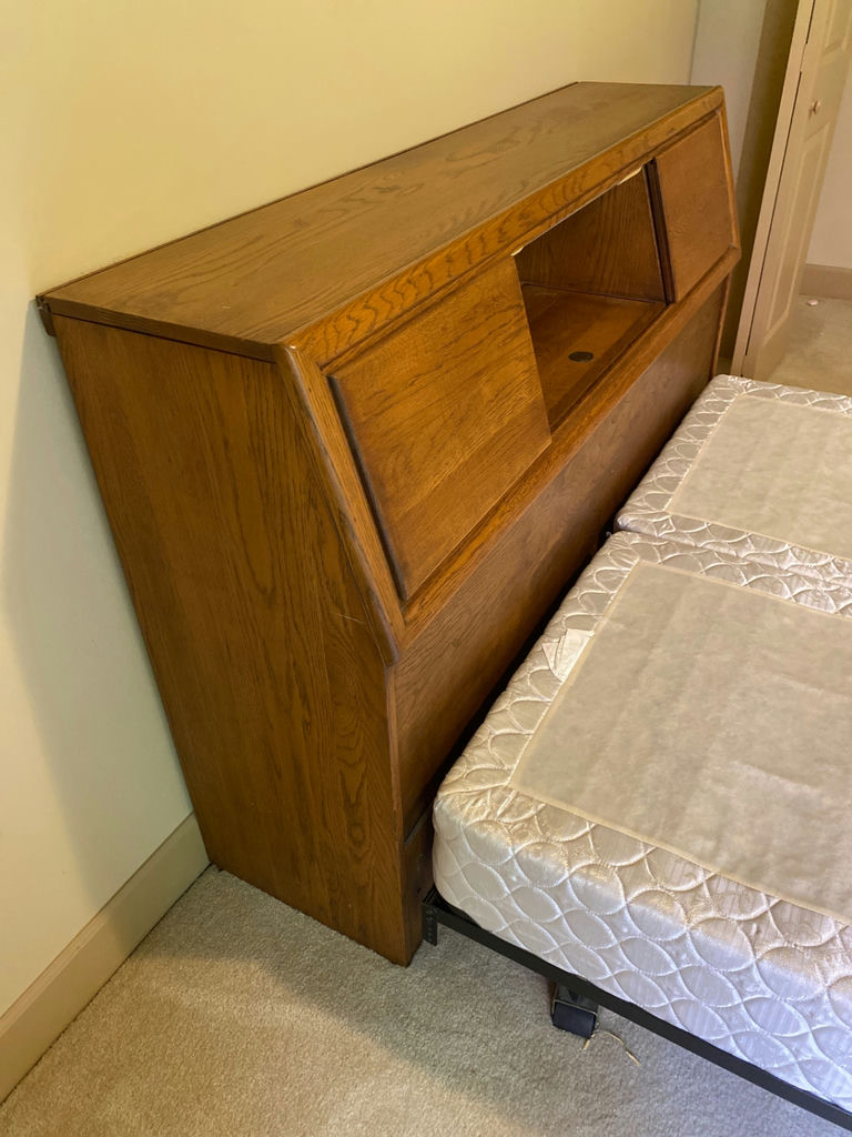  Queen Size Bed With Headboard and More - image 9 of 9