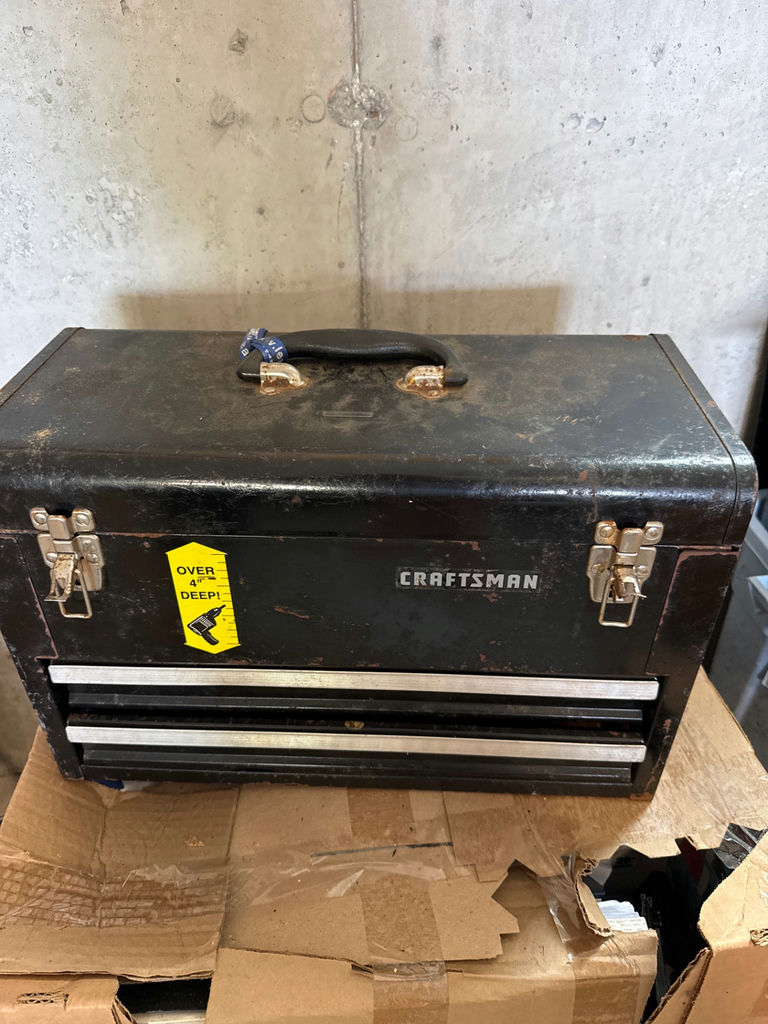 Craftsman 3-drawer metal tool chest - image 2 of 5