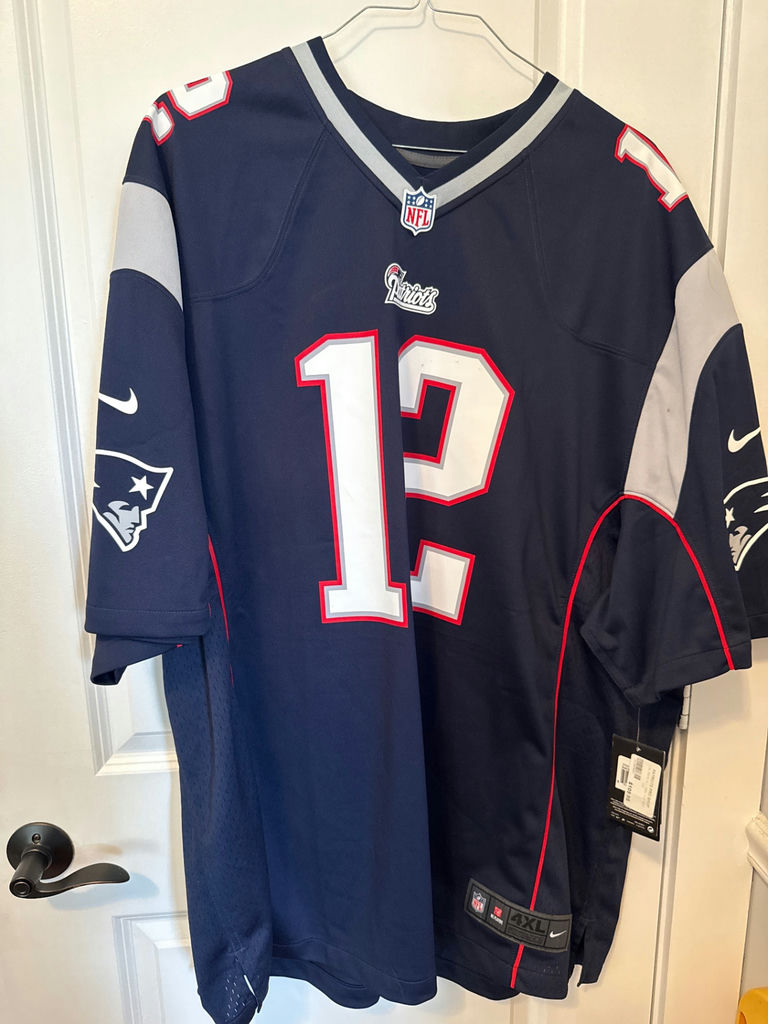 Tom Brady Patriots Jersey No. 12 - image 2 of 5
