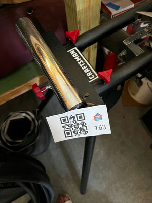 Adjustable chrome roller on a stand - Image 1 of 2