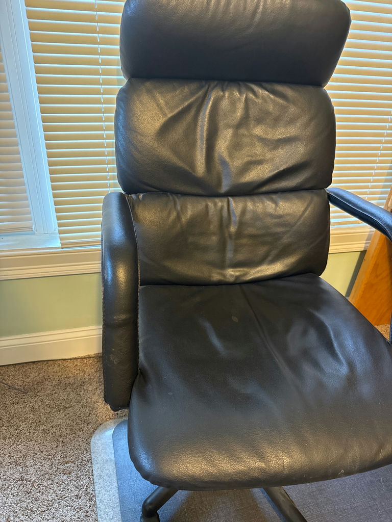 Black leather executive office chair - image 2 of 4