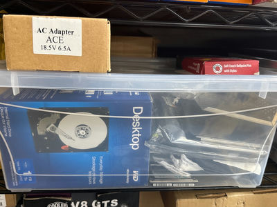 Collection of computer hardware and accessories - Image 1 of 3