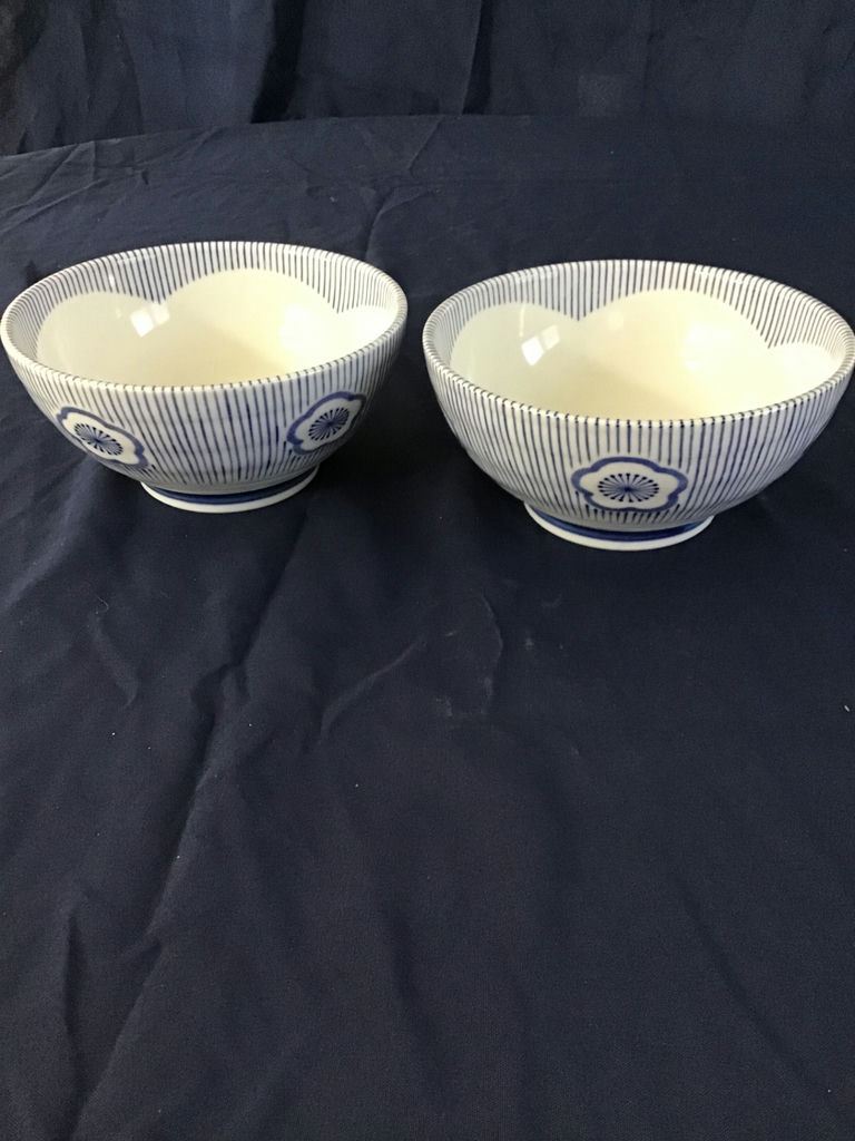 Pair of blue and white ceramic bowls - image 1 of 3