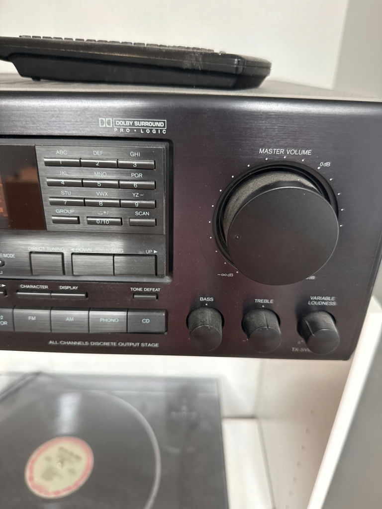 Vintage AV rack with turntable and multiple players - image 4 of 6
