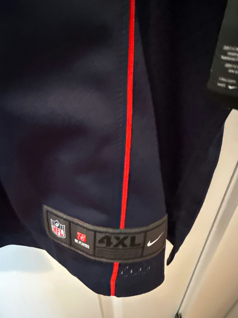 Tom Brady Patriots Jersey No. 12 - image 4 of 5