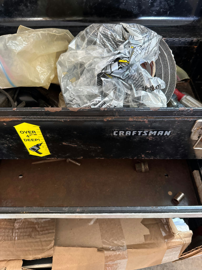 Craftsman 3-drawer metal tool chest - image 4 of 5