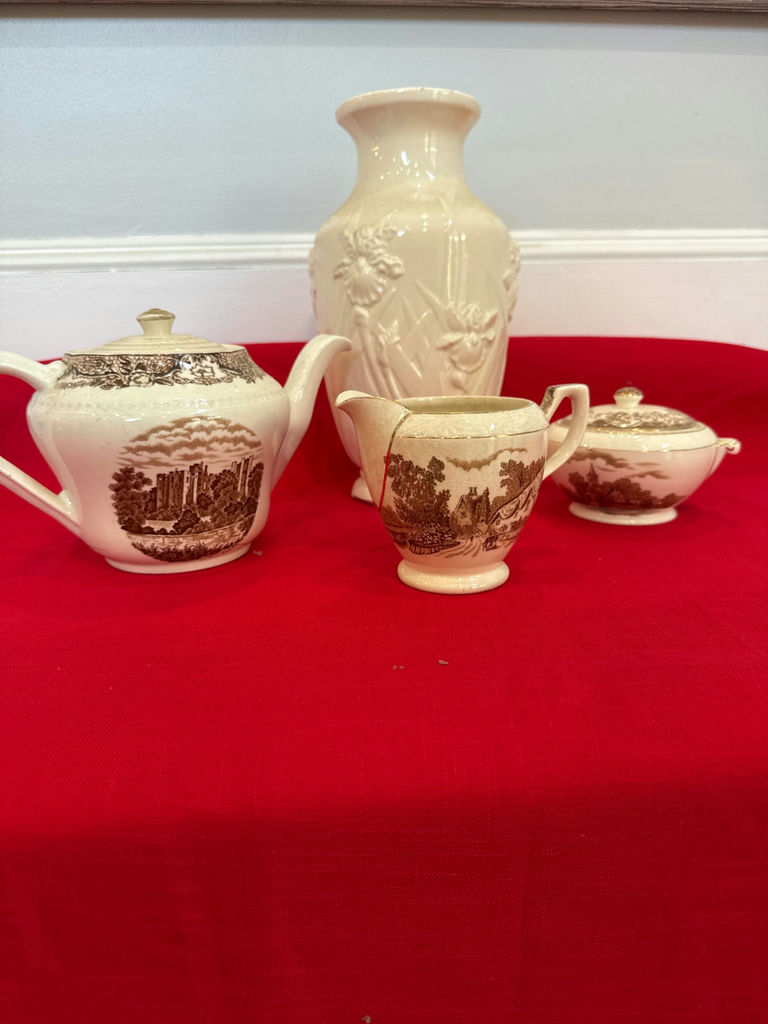 English Barker Bros Richmond transferware tea set and vase - image 1 of 6