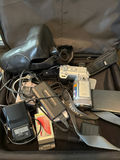 Sony DSC-F717 digital camera and accessories - thumbnail 2 of 4