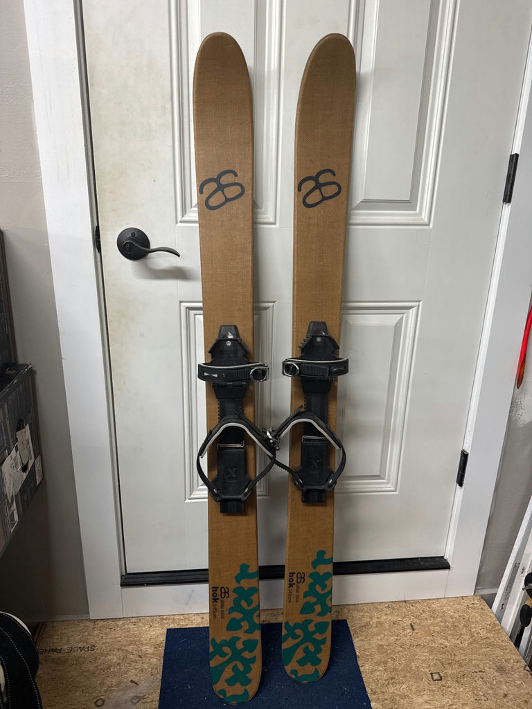 Pair of brown Altai skis with bindings - image 2 of 2