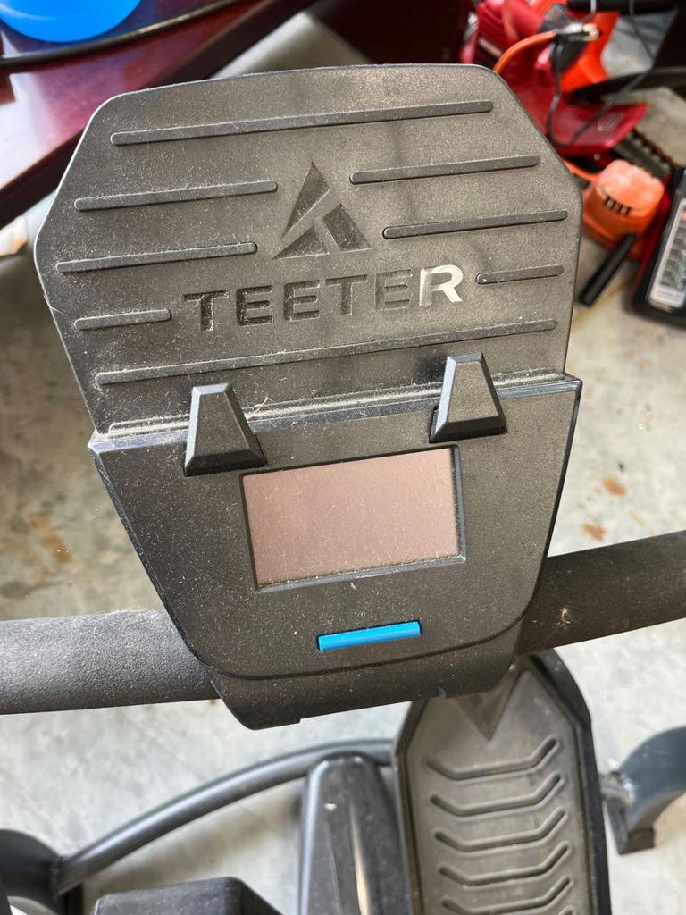 Teeter exercise machine (elliptical/cross-trainer) - image 4 of 4