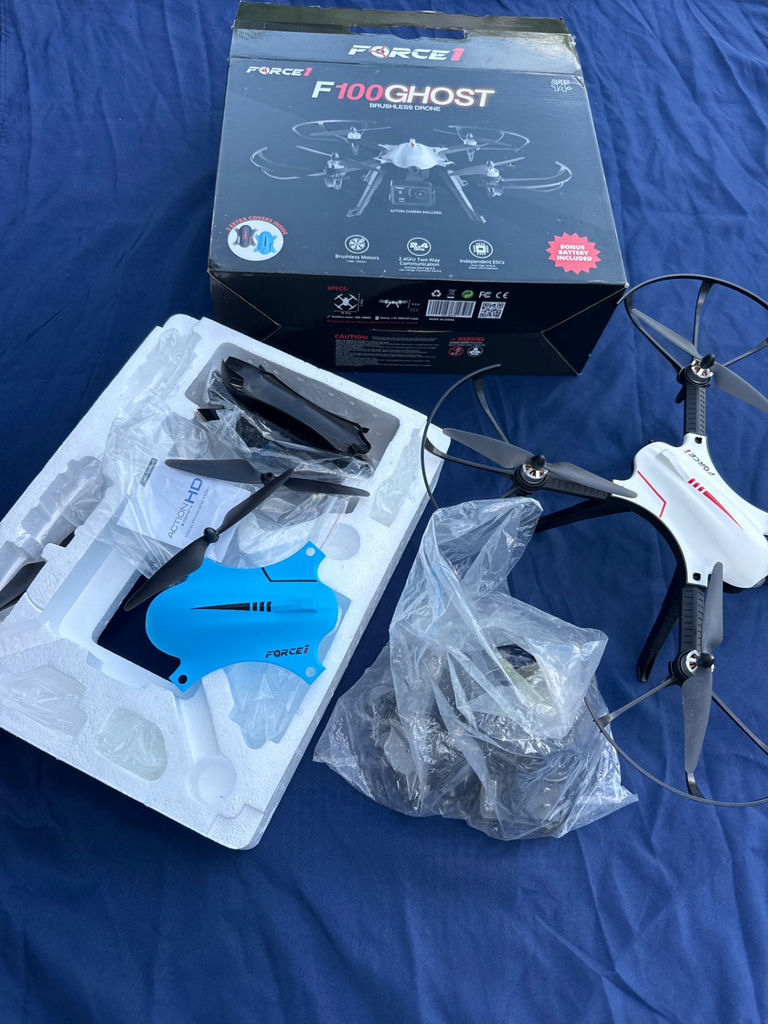 Force1 F100 Ghost Drone with blue canopy and accessories - image 1 of 3