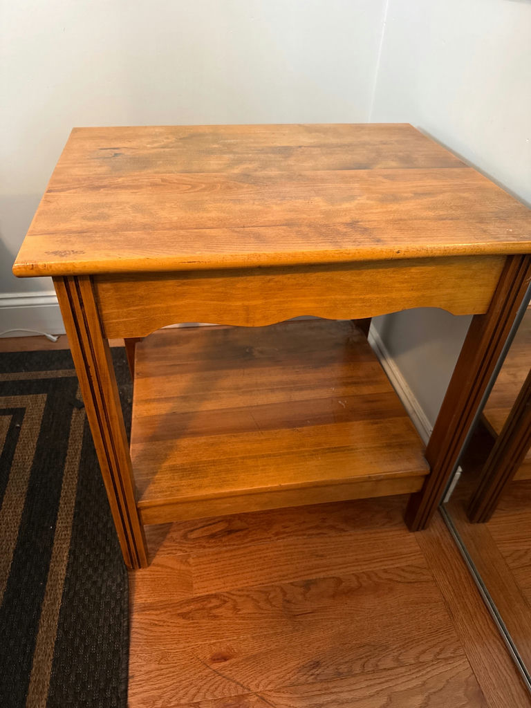 Wooden end table with shelf - image 1 of 2