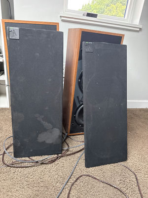 Pair of KEF C65 floorstanding speakers - Image 1 of 3