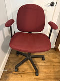 Red fabric office chair with armrests - thumbnail 2 of 3