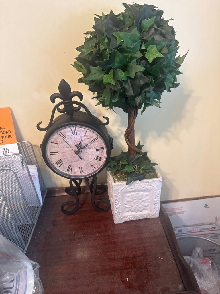 Lot of Home Decor Items - image 1 of 7