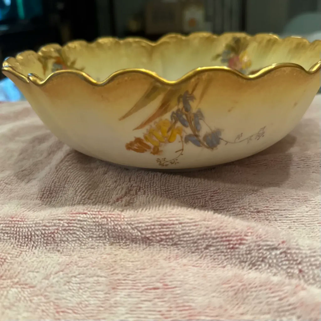 Antique 19th Century Meredon Limoges Scalloped Bowl - image 3 of 4