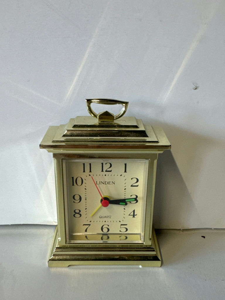 Working Linden Quartz Mantel Clock with Alarm Clock Function - image 1 of 1