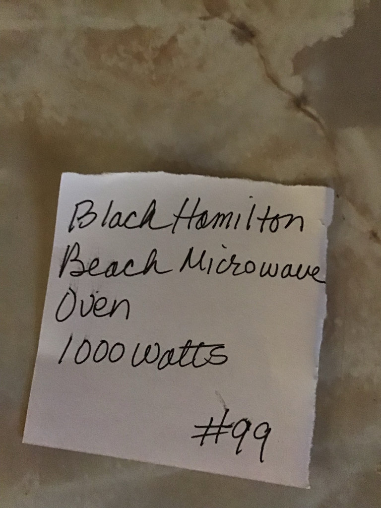 Black Hamilton Beach Microwave Oven (1000 Watts) - image 3 of 4
