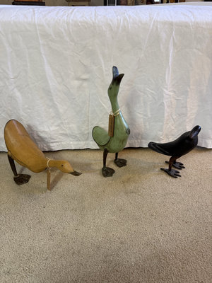 Three wooden bird sculptures: two ducks and a raven - Image 1 of 11