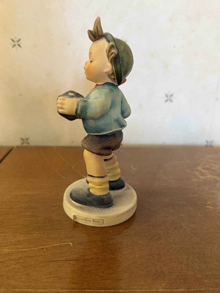 Goebel Hummel four-piece porcelain figurine set - image 5 of 12