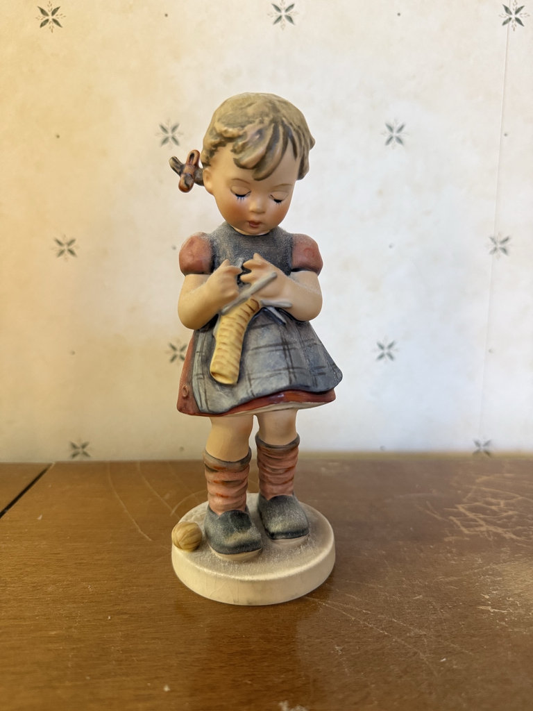 Goebel Hummel Five-Figure Porcelain Set - image 10 of 15