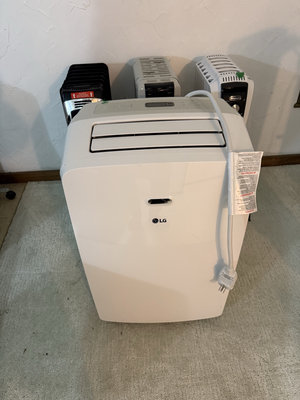 Group of Portable Electric Space Heaters - Image 1 of 6