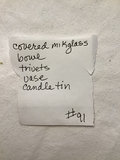 Assorted decorative glass and ceramic items - thumbnail 2 of 3