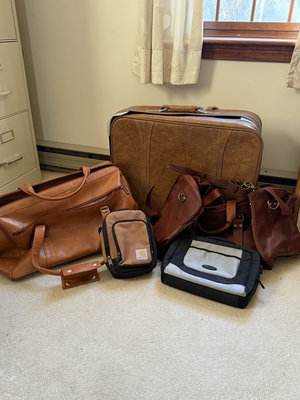 Suitcase and assorted travel bags - Image 1 of 7