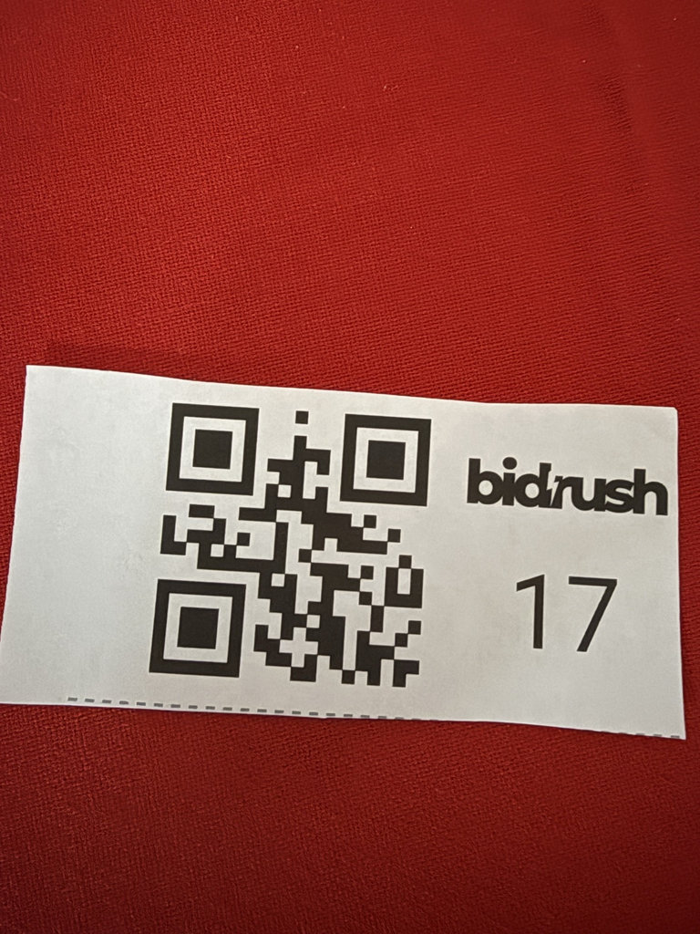 18 porcelain figurines collection (Made in Japan) - image 9 of 9