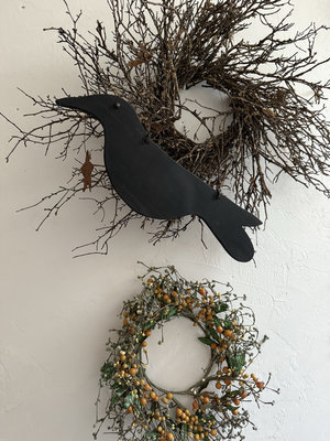 Twig wreath with crow silhouette and berry wreath - Image 1 of 5