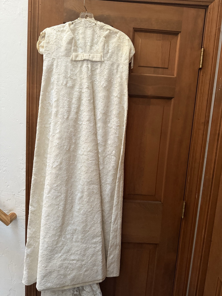 Vintage lace wedding gown - image 1 of 7