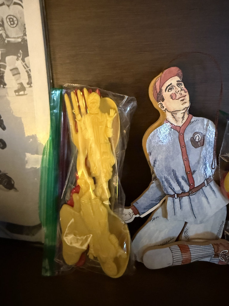 Assorted vintage toys and hockey memorabilia - image 4 of 11