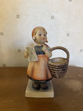 Hummel figurine set: Meditation, Sister, Surprise, and Weary Wanderer - thumbnail 2 of 11