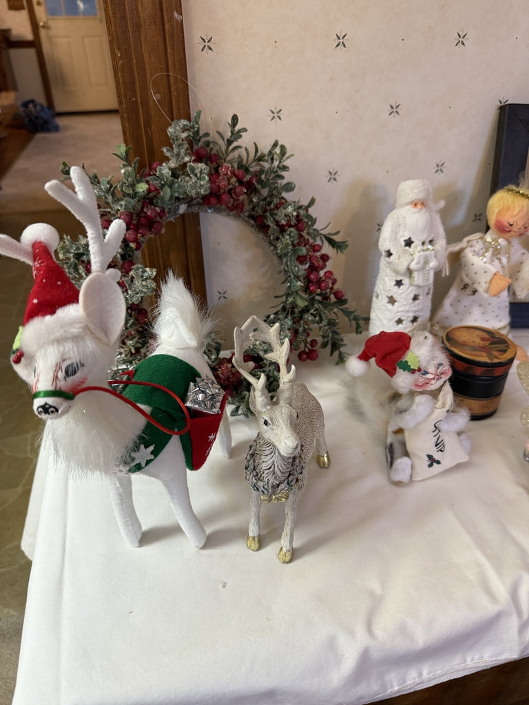 Christmas Decor Collection - image 4 of 7
