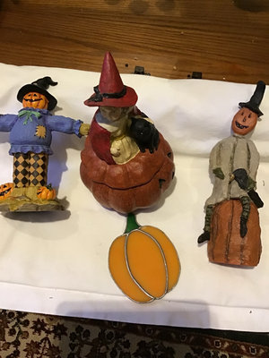 Three wooden Halloween decorations and a stained glass pumpkin - Image 1 of 3