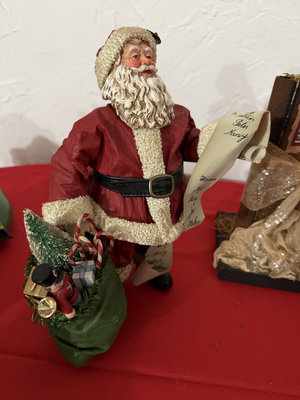 Byers' Choice Christmas Caroler Figurine Set - Image 1 of 16