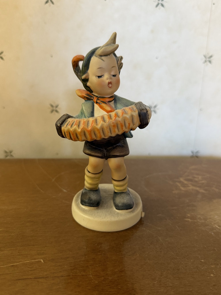 Goebel Hummel four-piece porcelain figurine set - image 4 of 12