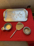 Assorted vintage metal vanity and collectible items - thumbnail 3 of 8